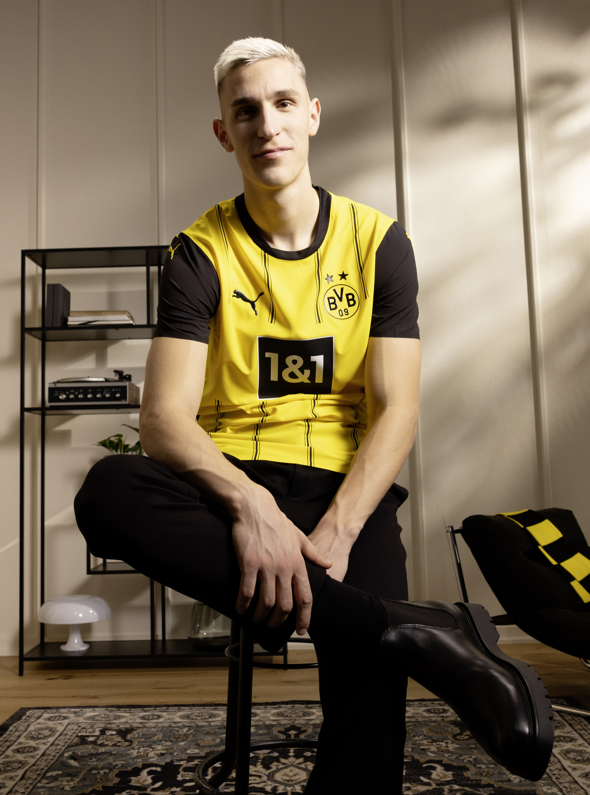 Borussia Dortmund thuisshirt 2024-2025 geïnspireerd door voetbalshirt 1996-1997