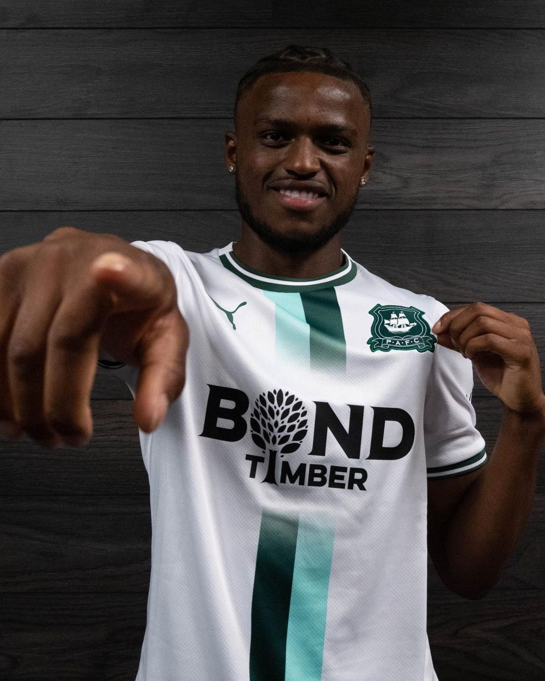 Plymouth Argyle voetbalshirts 2023-2024