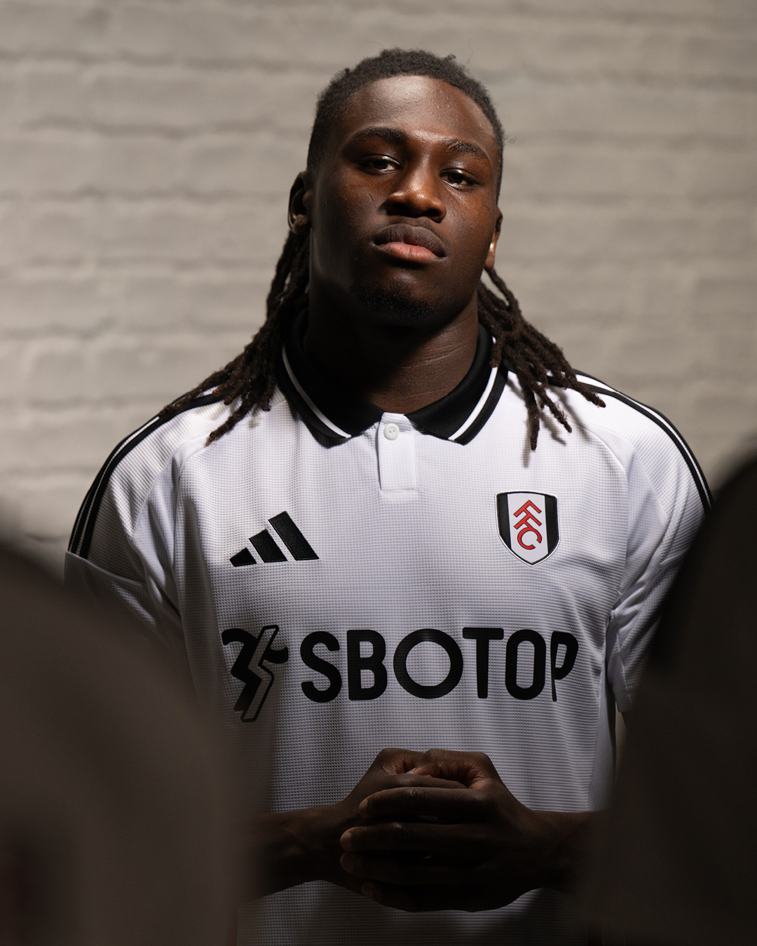 Dit zijn de Fulham voetbalshirts 2024-2025