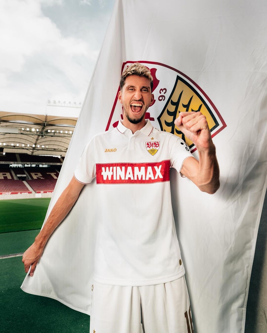 Dit zijn de VfB Stuttgart voetbalshirts 2024-2025