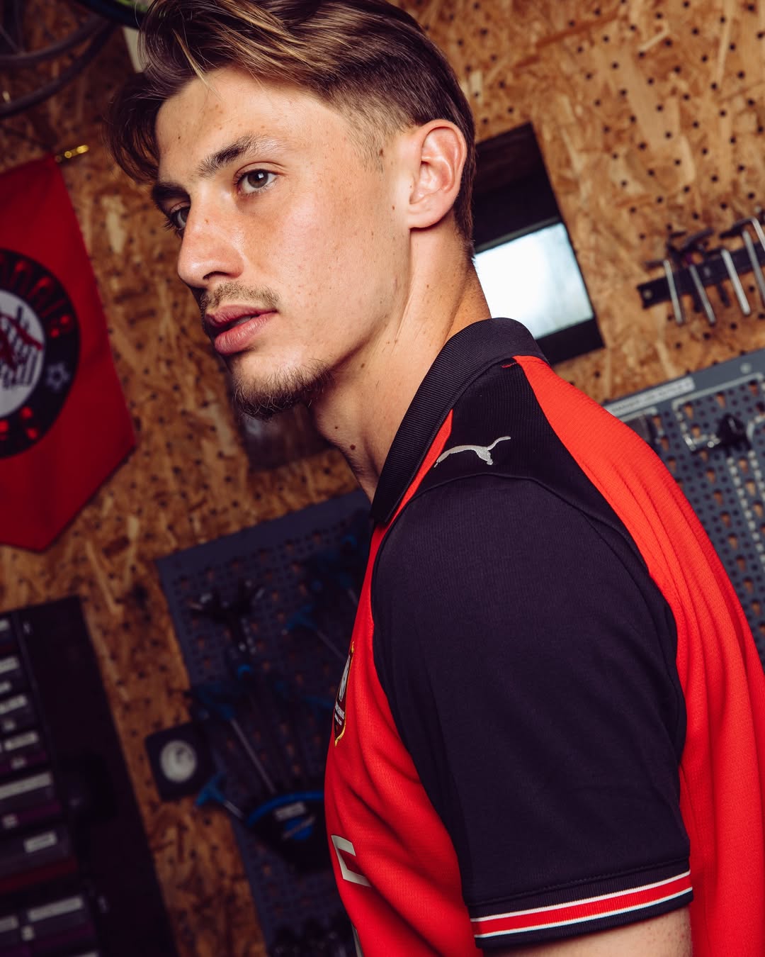 Stade Rennes voetbalshirts 2025-2026 ode aan clublegende, Bretagne en de markt