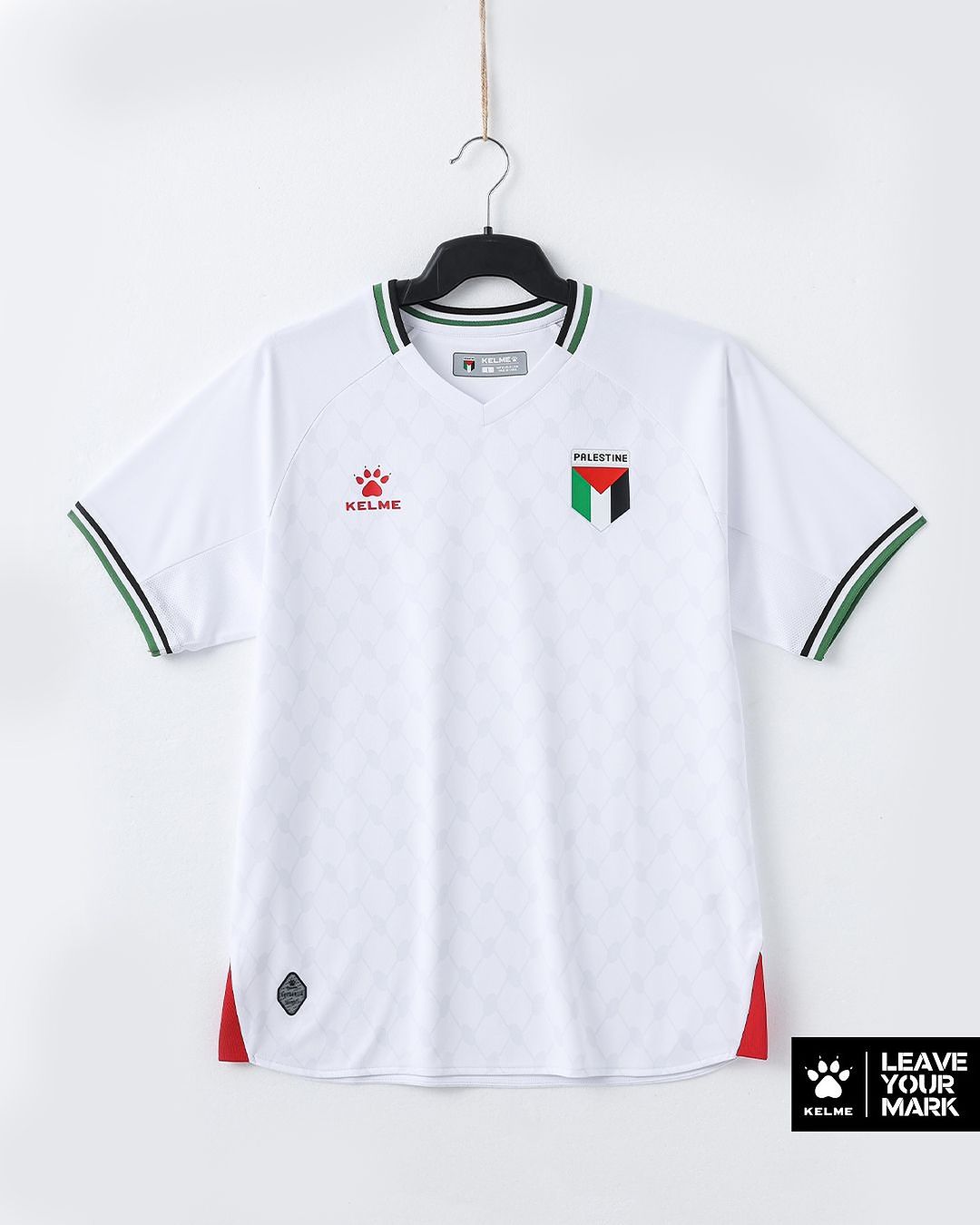 Deze voetbalshirts draagt Palestina in 2025!