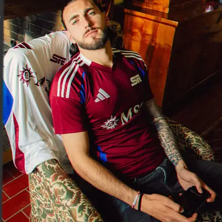 Servette FC voetbalshirts 2024-2025 geïnspireerd door shirts 2000-2001