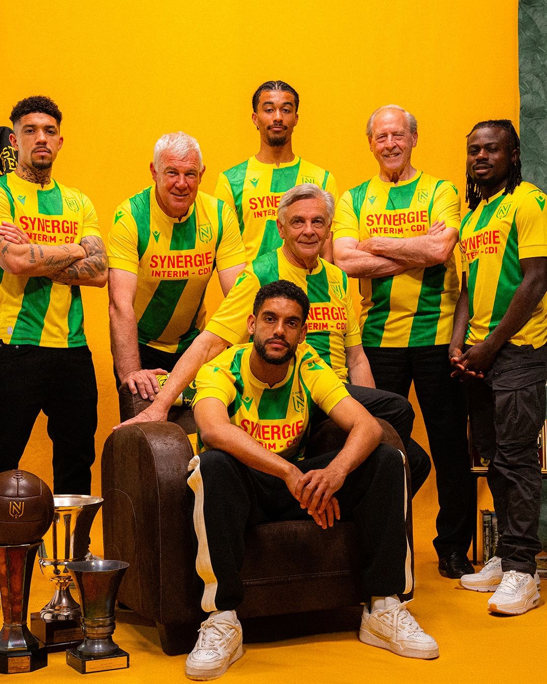 FC Nantes voetbalshirts 2024-2025 geïnspireerd door retro shirts en de stad!