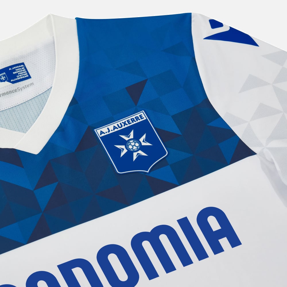 AJ Auxerre voetbalshirts 2023-2024