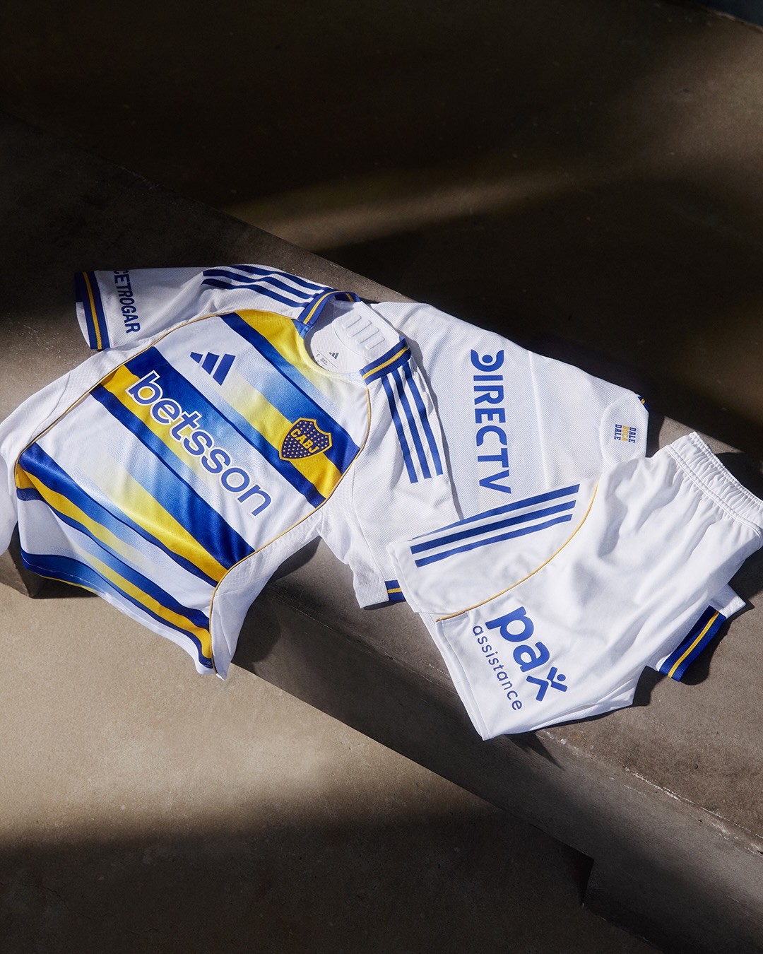 Boca Juniors 3e shirt 2026-2027 geïnspireerd door muurschilderingen in de wijk