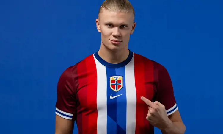 Noorwegen voetbalshirts 2024-2025 in stijl vlag en natuurverschijnsel!