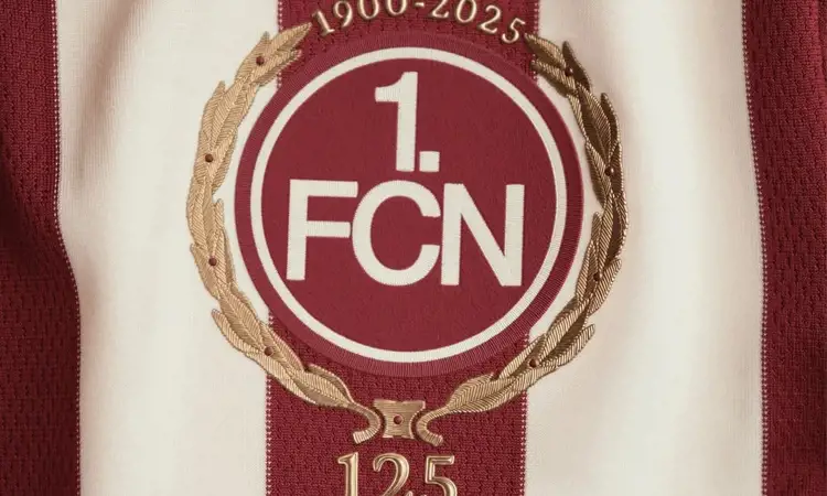 FC Nürnberg en adidas lanceren voetbalshirt ter ere 125 jarig bestaan