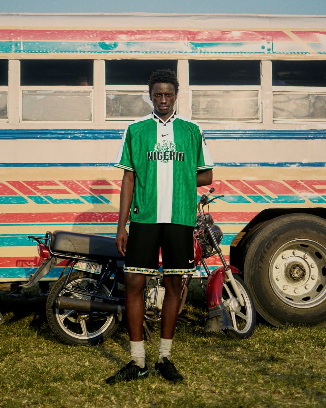 Nike lanceert re-issue Nigeria voetbalshirt 1996