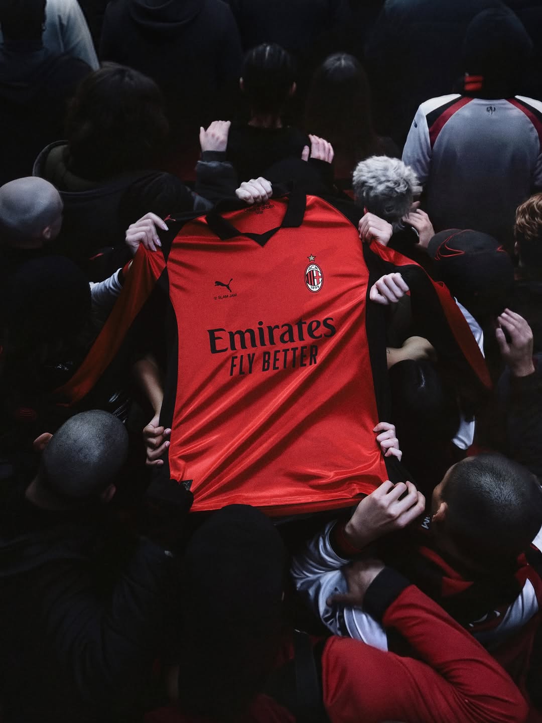 AC Milan en Puma bundelen krachten met Slam Jam voor 4e shirt 2026