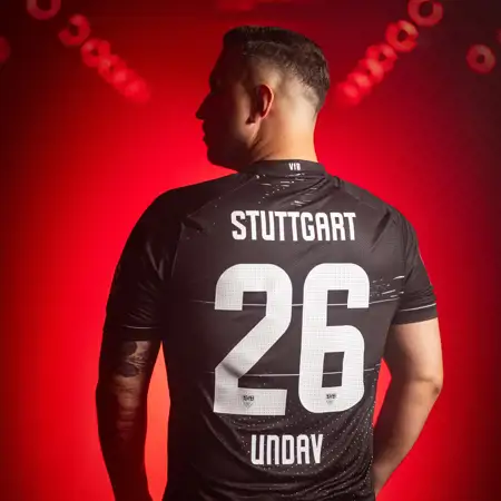 Dit zijn de VfB Stuttgart voetbalshirts 2024-2025