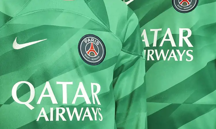 Dit is het Paris Saint Germain keepersshirt 2023-2024