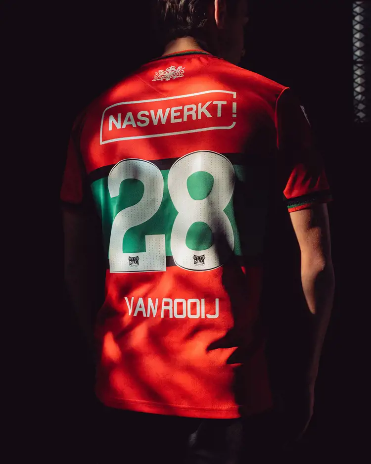 NEC Nijmegen voetbalshirts 2023-2024