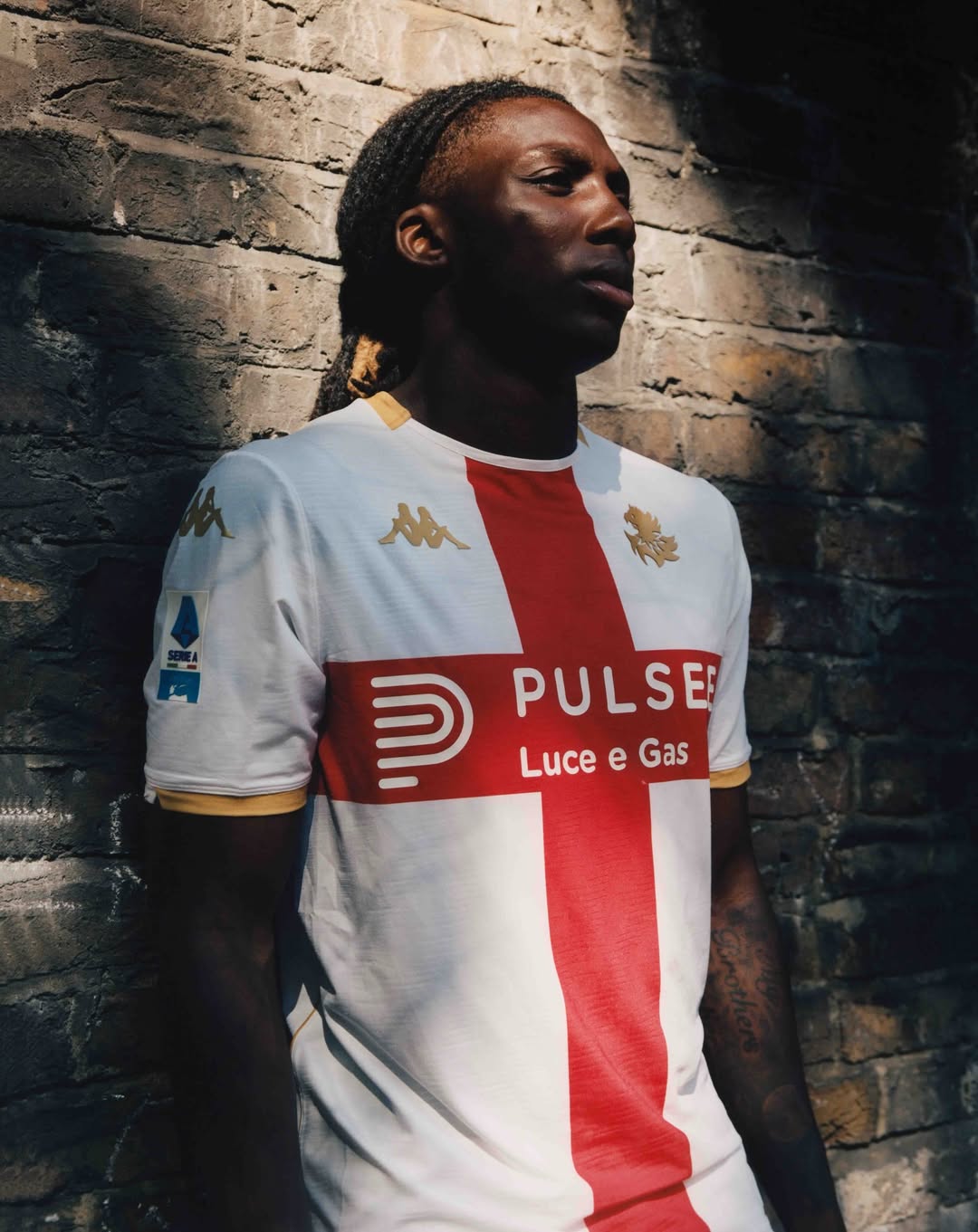 Dit zijn de Genoa CFC voetbalshirts 2025-2026