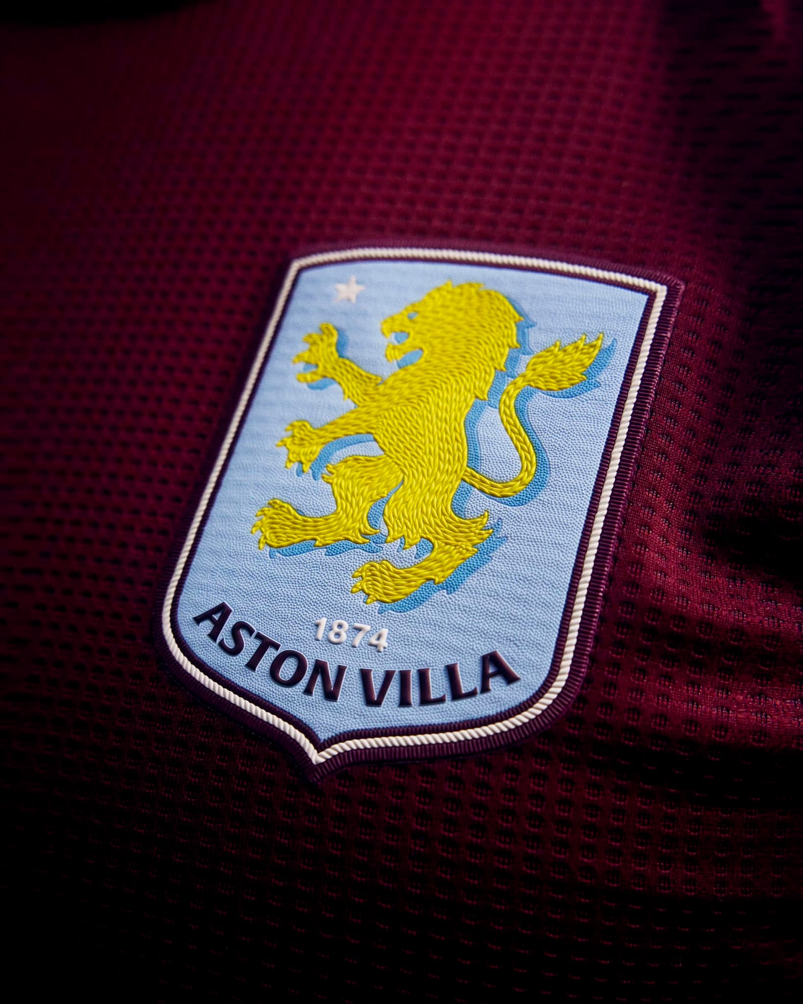 Dit zijn de Aston Villa voetbalshirts 2024-2025 van adidas