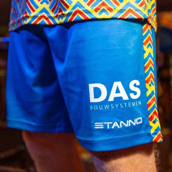 RKC Waalwijk carnavalsshirt 2025 in stijl Schoenlapperslaand