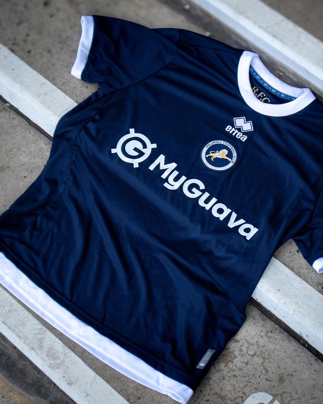Dit zijn de Millwall FC voetbalshirts 2025-2026