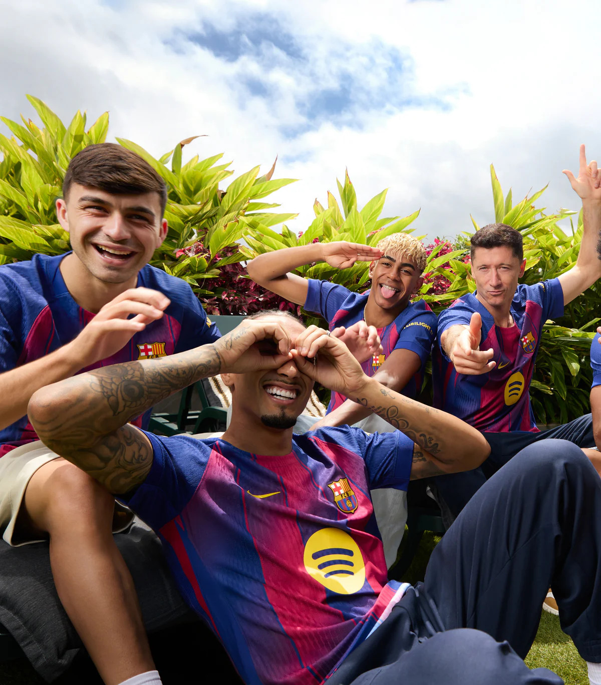 FC Barcelona thuisshirt 2025-2026 bevat flitsende Blaugrana banen!