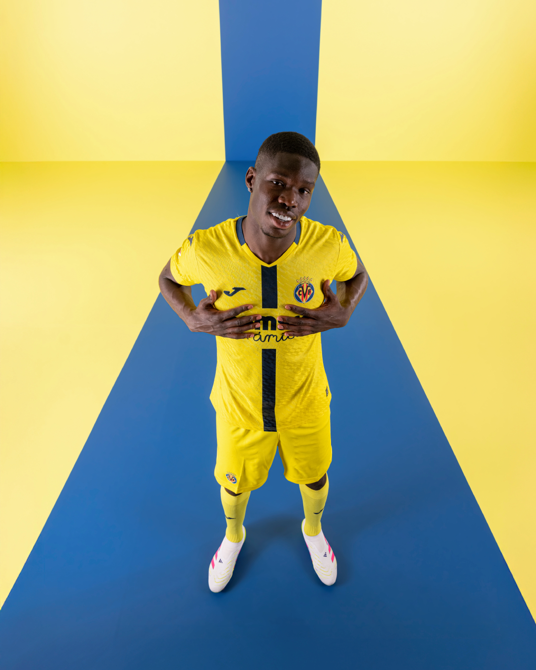 Dit zijn de Villarreal CF voetbalshirts 2025-2026