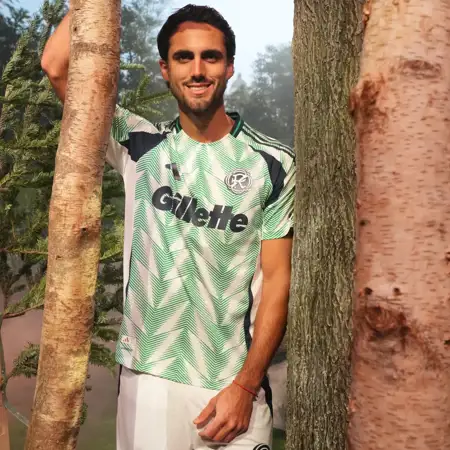 New England Revolution uitshirt 2025-2026 geïnspireerd door vlag