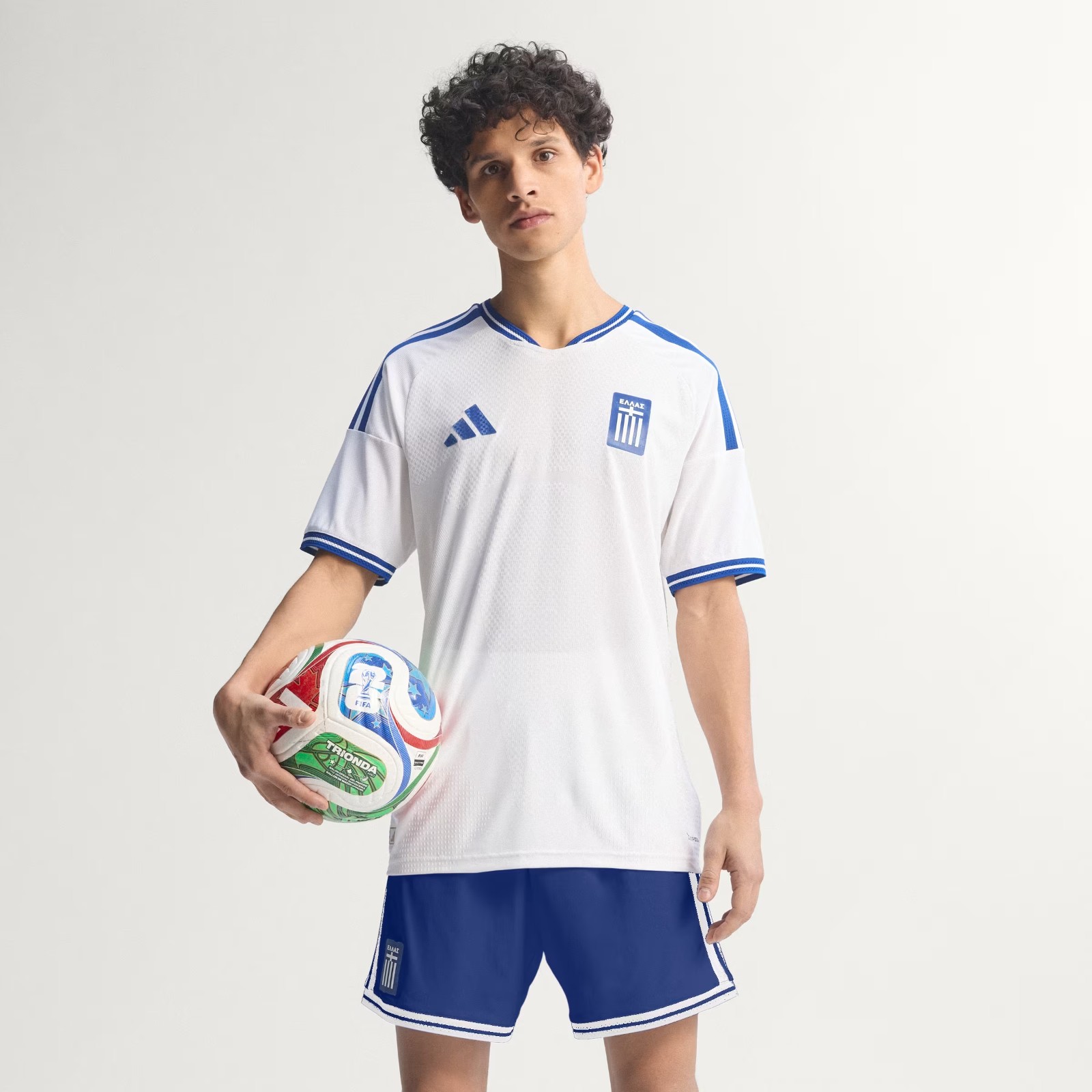 Griekenland voetbalshirts 2026-2027 ode aan EK 2004