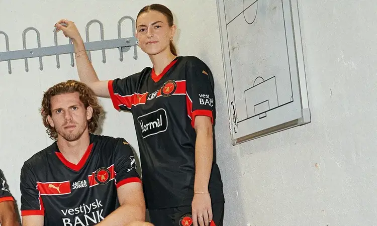 Dit zijn de FC Midtjylland voetbalshirts 2024-2025