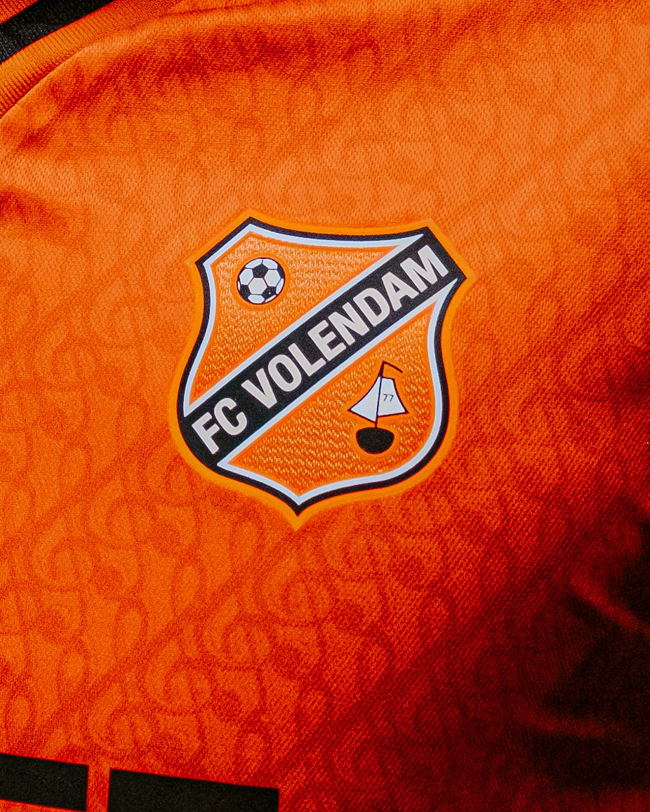 FC Volendam voetbalshirts 2024-2025 in teken muziek en Awaydays!