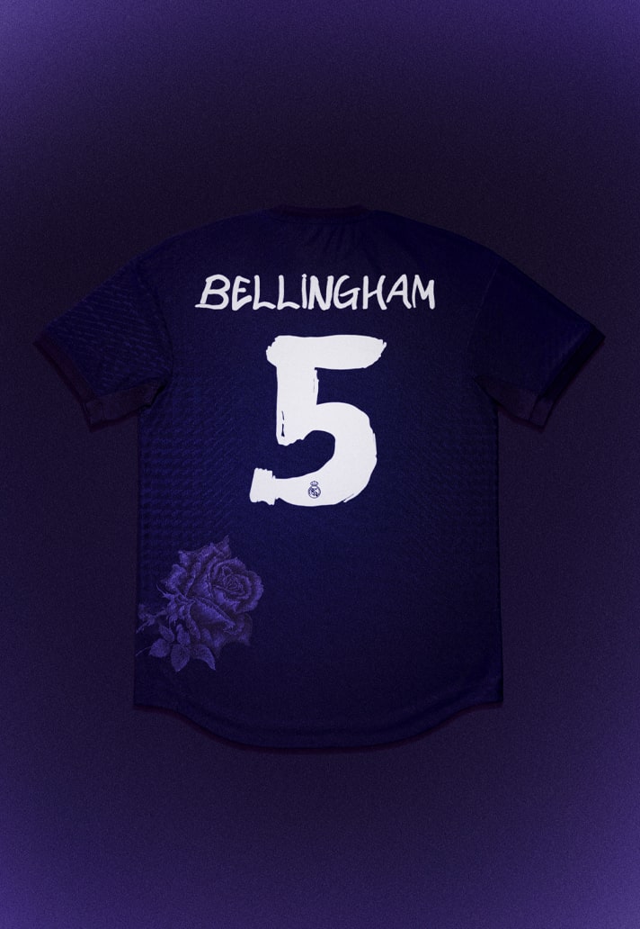 Real Madrid en Y-3 lanceren voetbalshirt met rozenprint! 