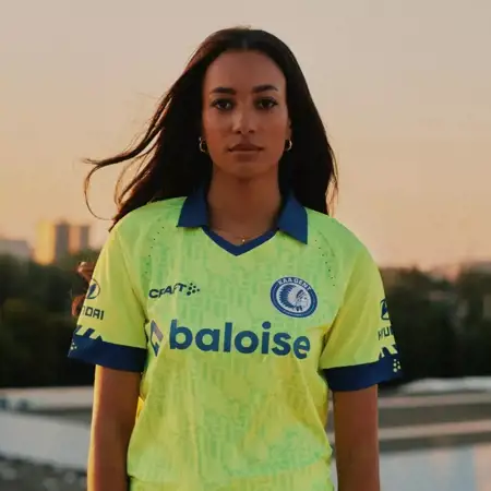 KAA Gent voetbalshirts 2023-2024