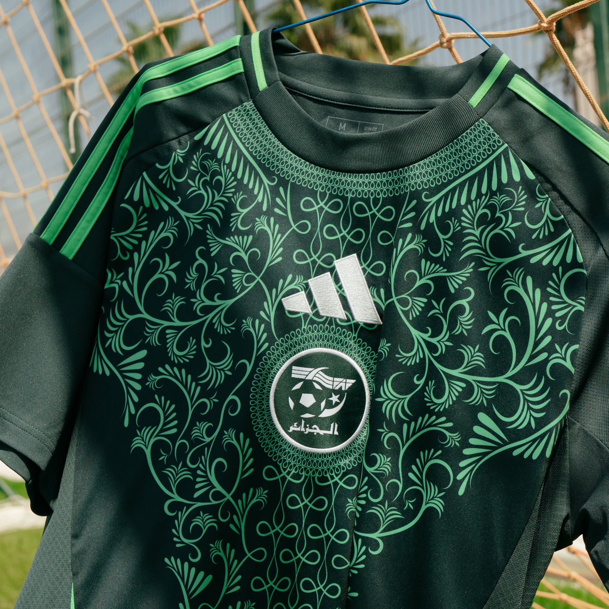 Algerije voetbalshirts 2024-2025 geïnspireerd door karakou