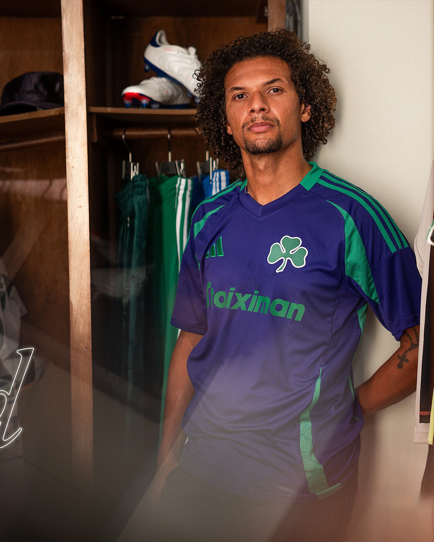 Dit zijn de Panathinaikos voetbalshirts 2024-2025