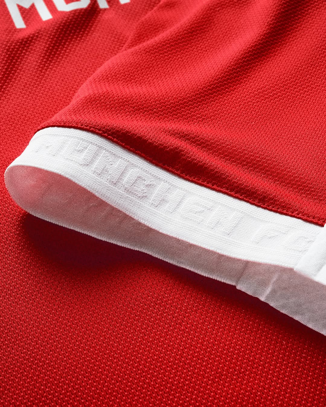 Bayern München thuisshirt 2025-2026 ode aan de stad!