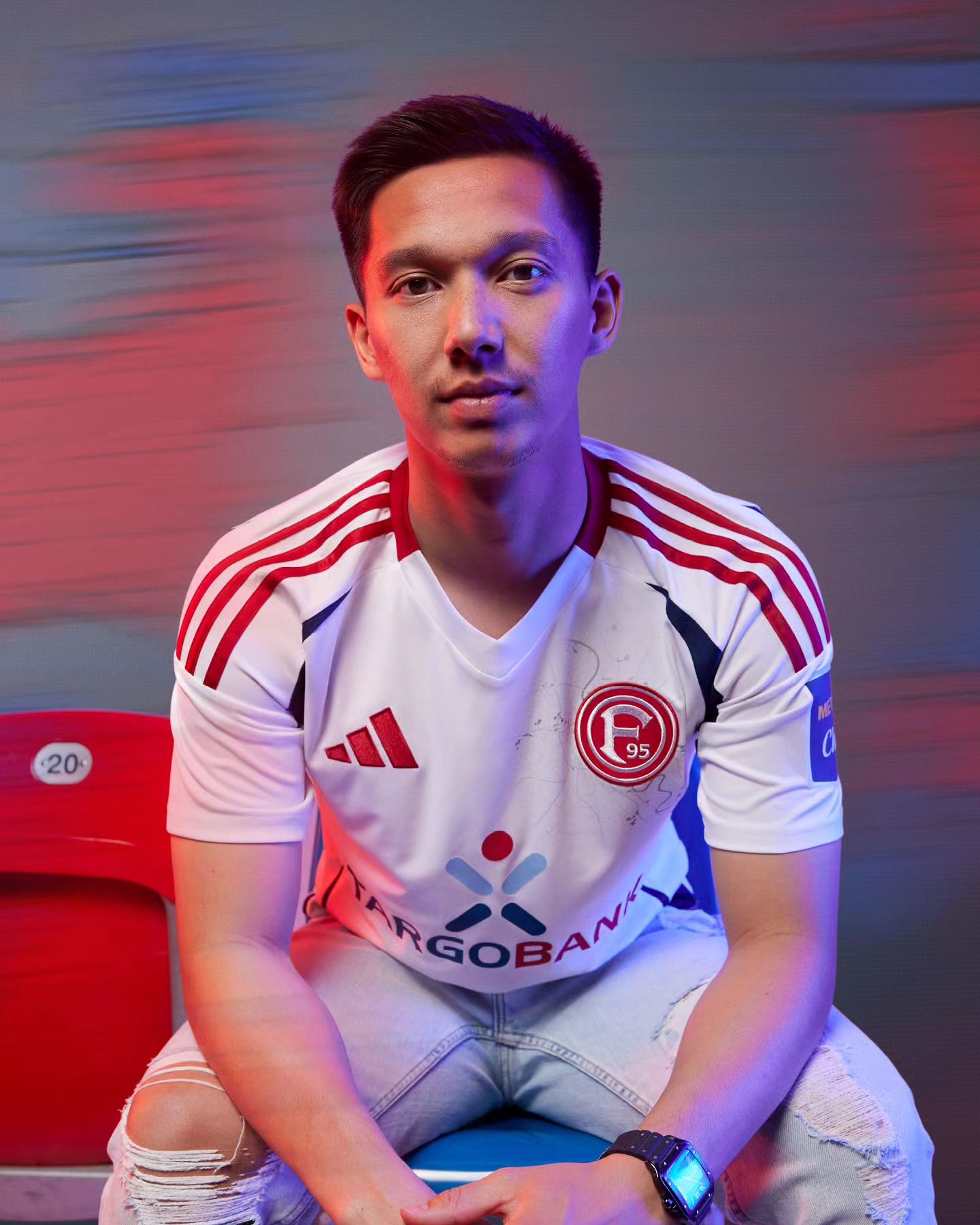 Fortuna Düsseldorf voetbalshirts 2024-2025 verwijzing naar de stad!