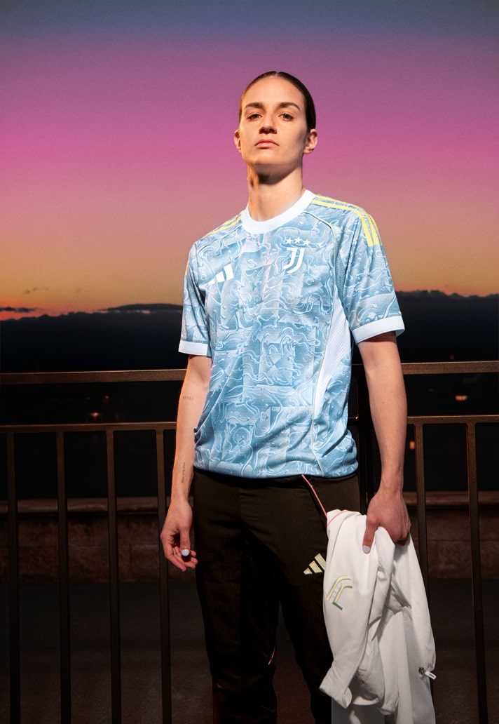 Juventus uitshirt 2025-2026 in stijl Italiaanse kust!