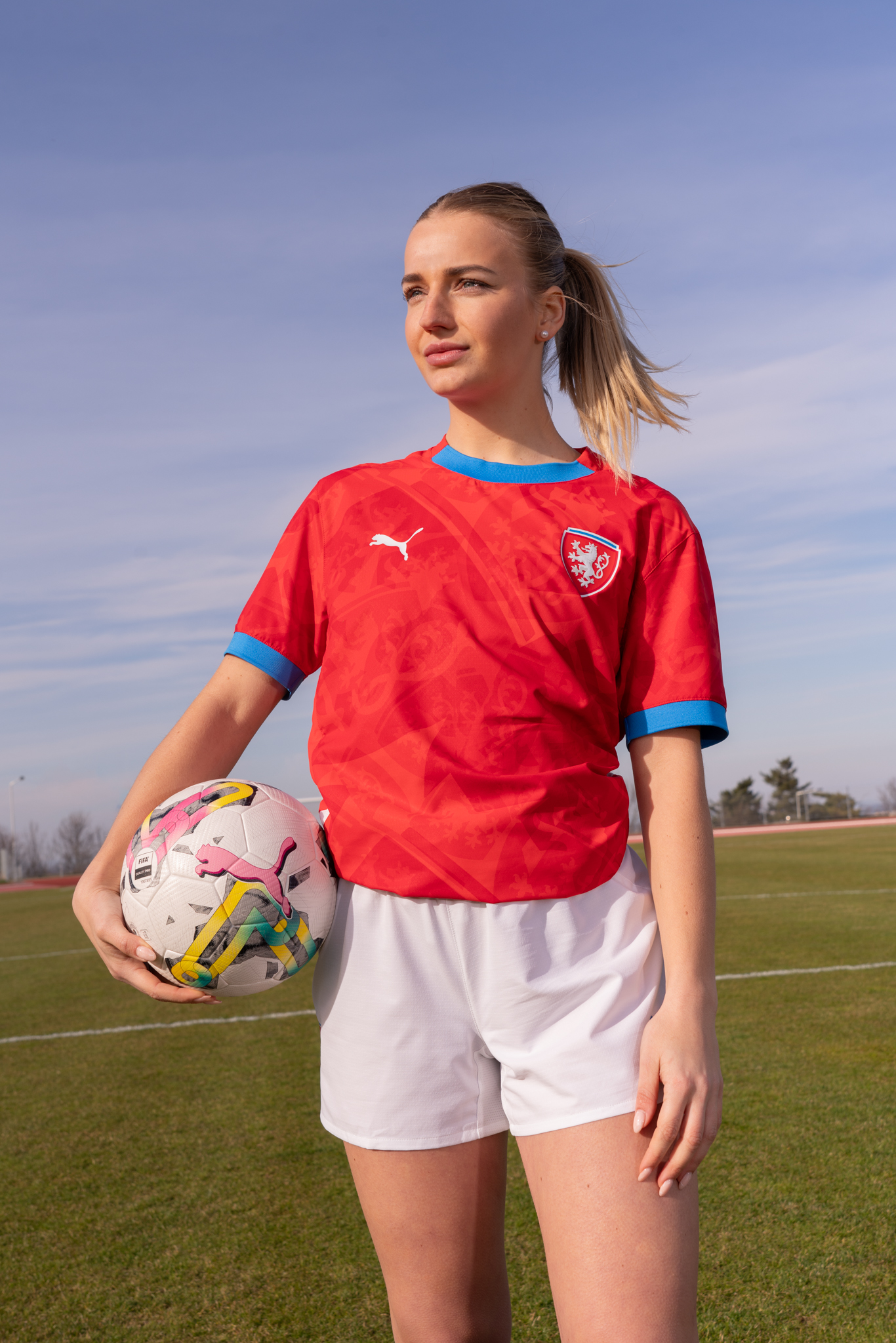 Tsjechië EK 2024 voetbalshirts eerbetoon aan nationale leeuw