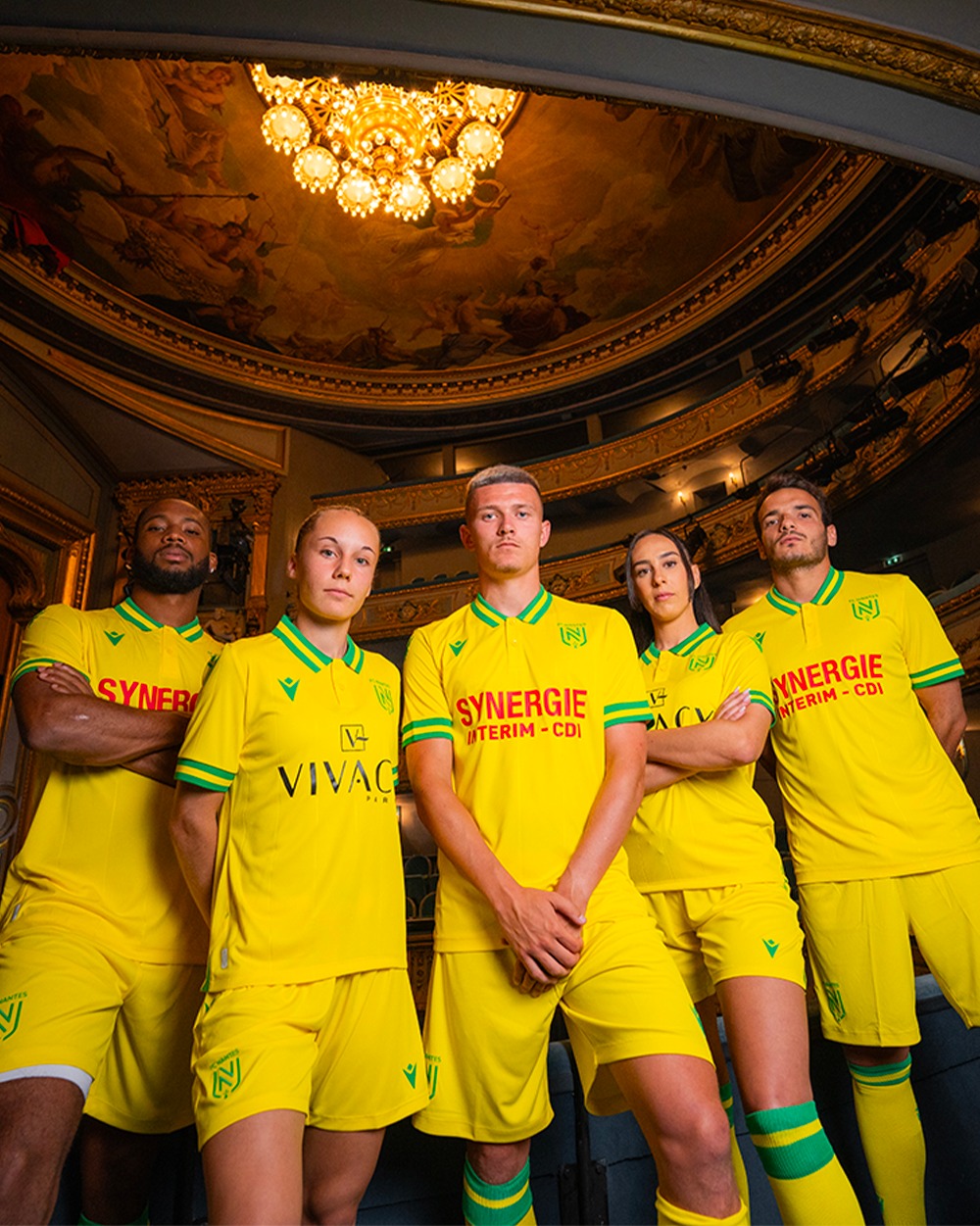 FC Nantes voetbalshirts 2023-2024