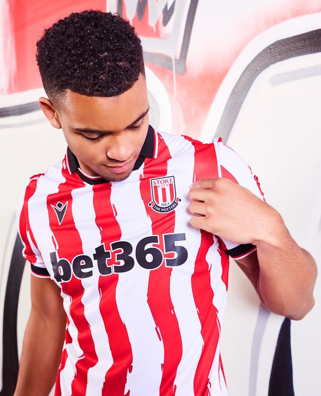 Stoke City voetbalshirts 2025-2026 combinatie van kunst en retro! 
