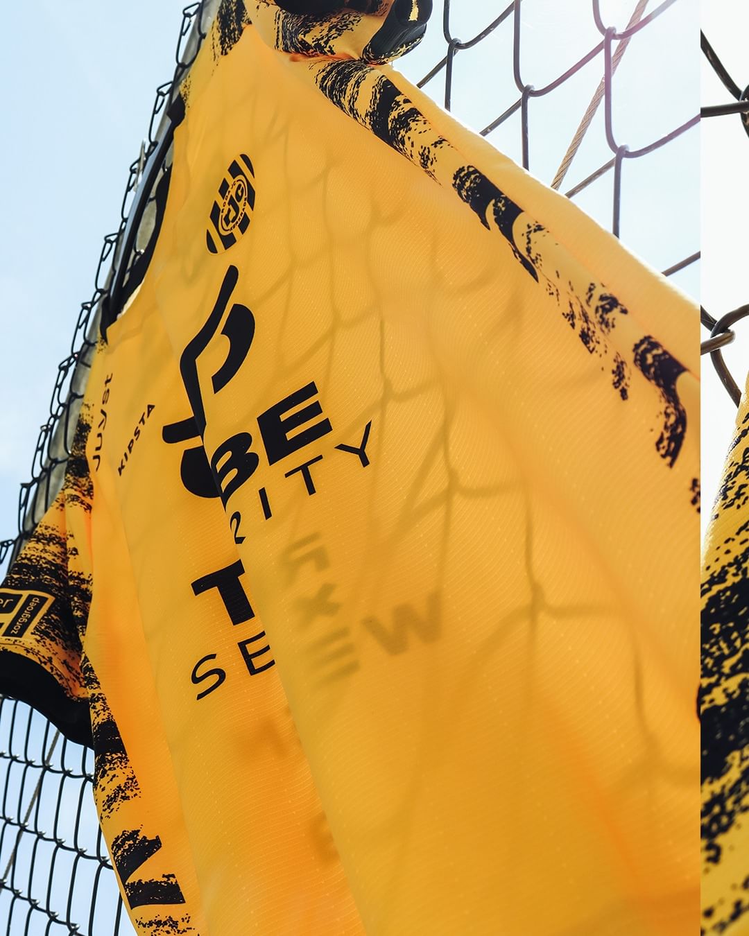 Dit zijn de Roda JC voetbalshirts 2024-2025