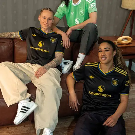 Manchester United 3e shirt 2025-2026 geïnspireerd door uitshirt 1993-1995