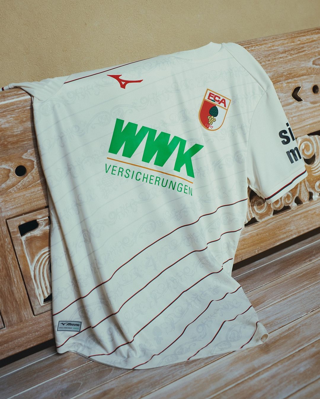 FC Augsburg voetbalshirts 2024-2025 geïnspireerd door Renaissance en Romeinen