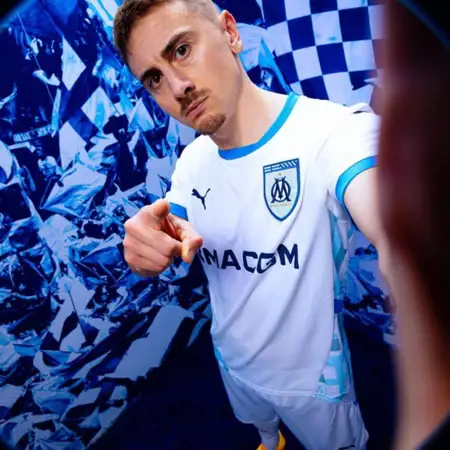Dit zijn de Olympique Marseille voetbalshirts 2024-2025