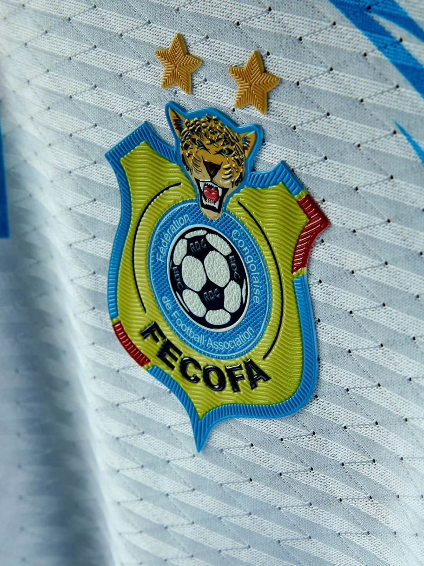 Dit zijn de Democratische Republiek Congo voetbalshirts 2026-2027