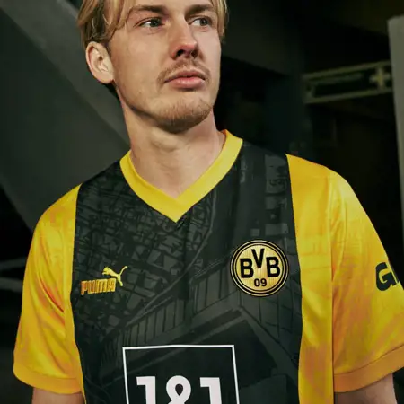 Borussia Dortmund special edition voetbalshirt eert Signal Iduna Park