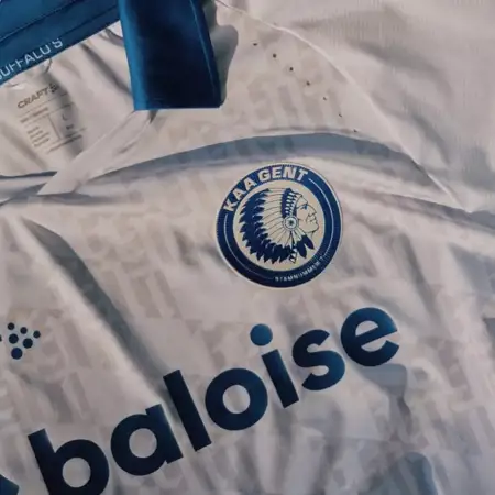 KAA Gent voetbalshirts 2023-2024