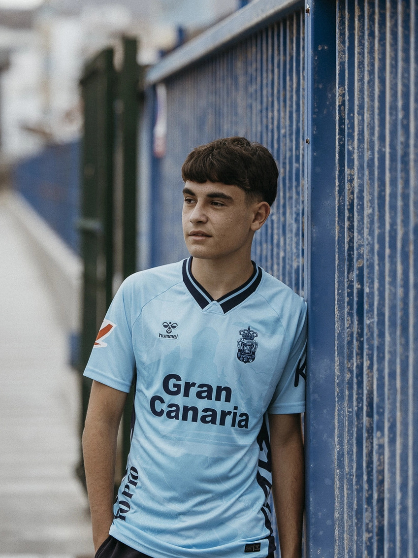Dit zijn de UD Las Palmas voetbalshirts 2025-2026