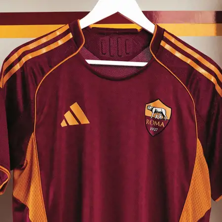 AS Roma thuisshirt 2025-2026 heeft jaren '90 look!