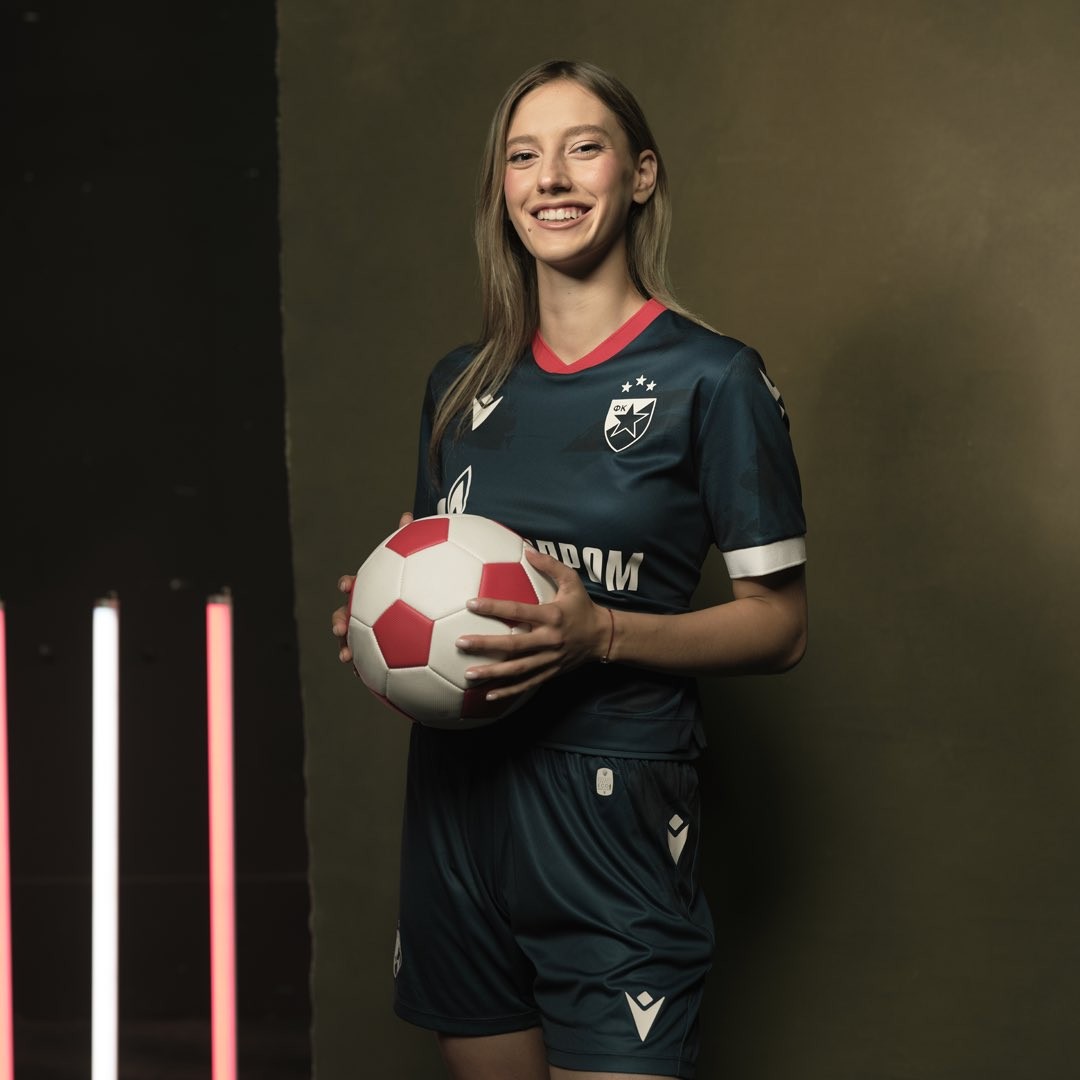 Dit zijn de Rode Ster Belgrado voetbalshirts 2024-2025