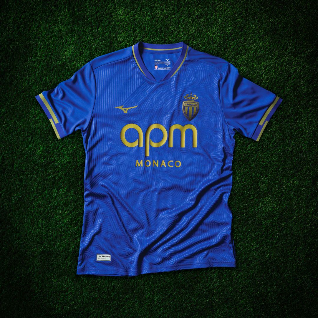 Dit zijn de AS Monaco voetbalshirts 2025-2026 van Mizuno