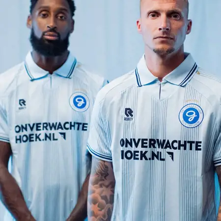 De Graafschap voetbalshirts 2023-2024