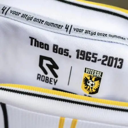 Vitesse voetbalshirts 2023-2024